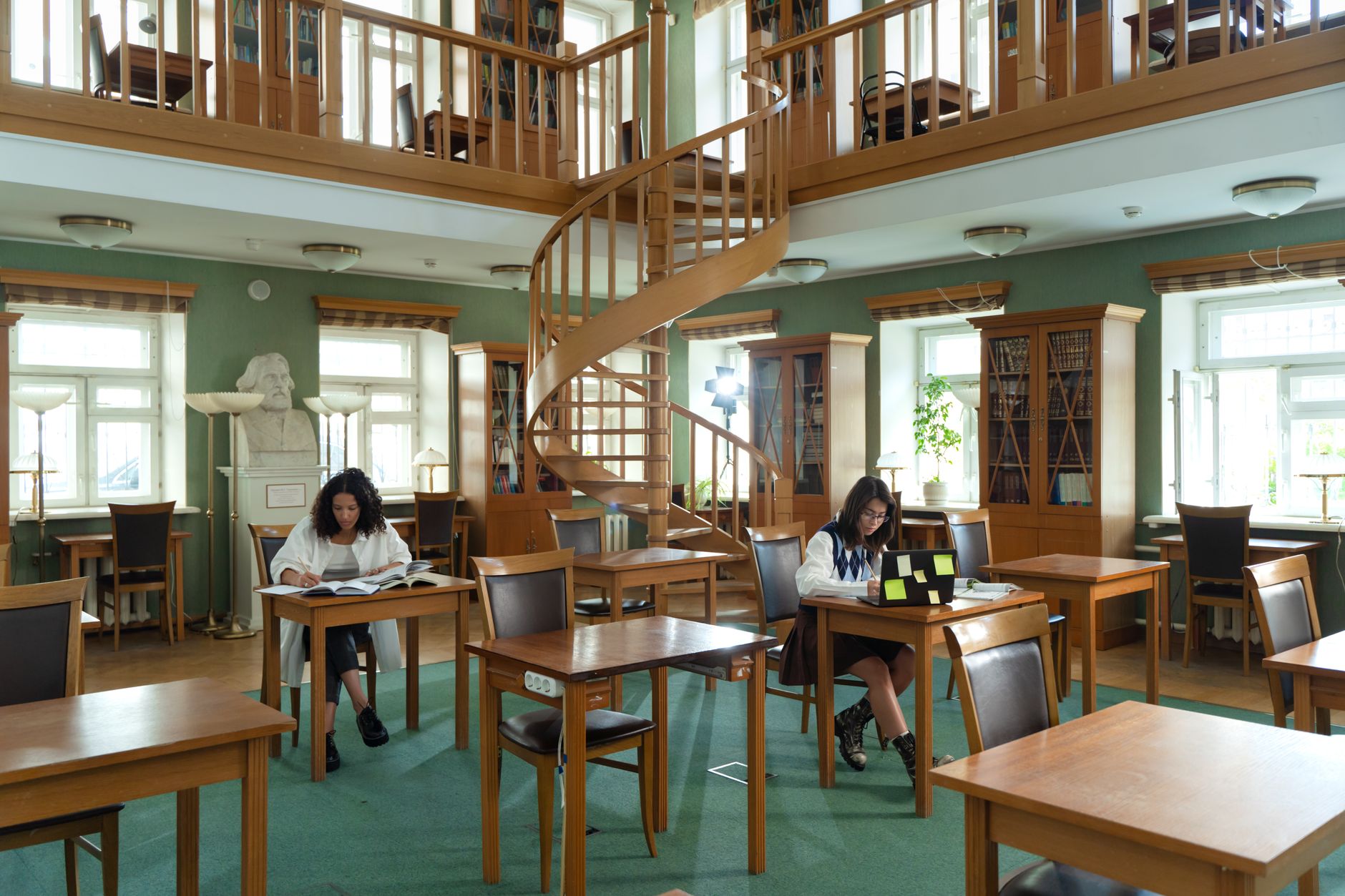 南伊利诺伊大学2026申请指南：美国公立大学的录取要求、费用与排名解读